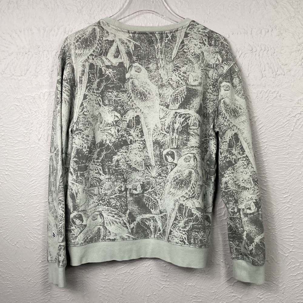 Volcom Classic Fit Sage Green Parrot Bird Print Long Sleeve Pullover Siz… - Picture 6 of 7